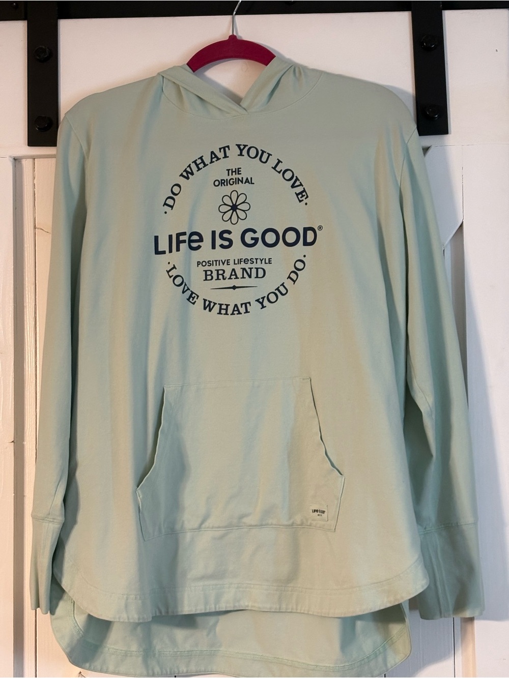 Life is Good Pullover XL NWOT
